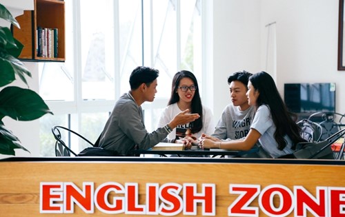 CLB English Zone