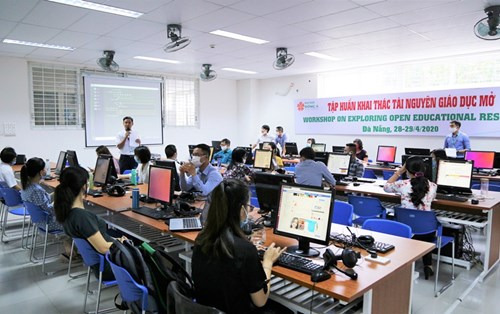 Đại học Đông Á là Phó chủ nhiệm CLB Giáo dục mở trực thuộc Hiệp hội Các trường đại học, cao đẳng Việt Nam