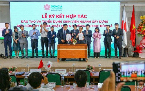 216 sinh viên ĐH Đông Á được tuyển sang Nhật trong Ngày hội việc làm