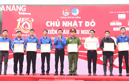 Đại học Đông Á: Cách làm hay trong vận động hiến máu tình nguyện