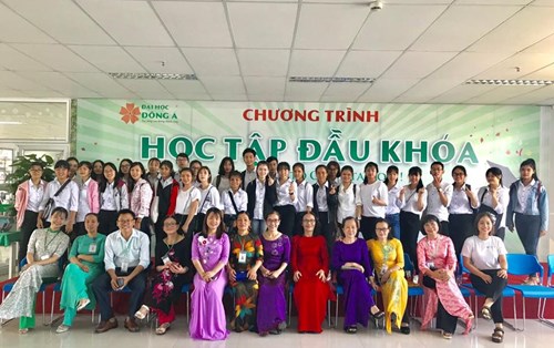 Ngày hội chào đón Tân sinh viên Khoa Y năm học 2018 - 2019