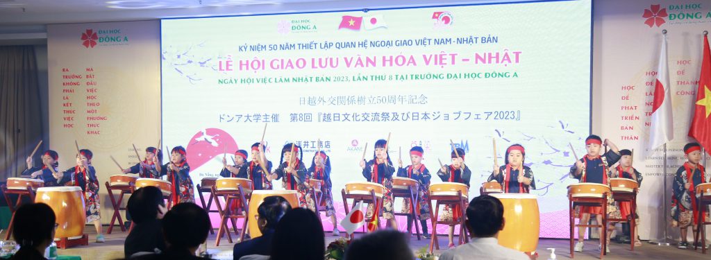 Đại học Đông Á tổ chức chuỗi hoạt động chào mừng kỷ niệm 50 năm quan hệ ngoại giao Việt Nam – Nhật Bản